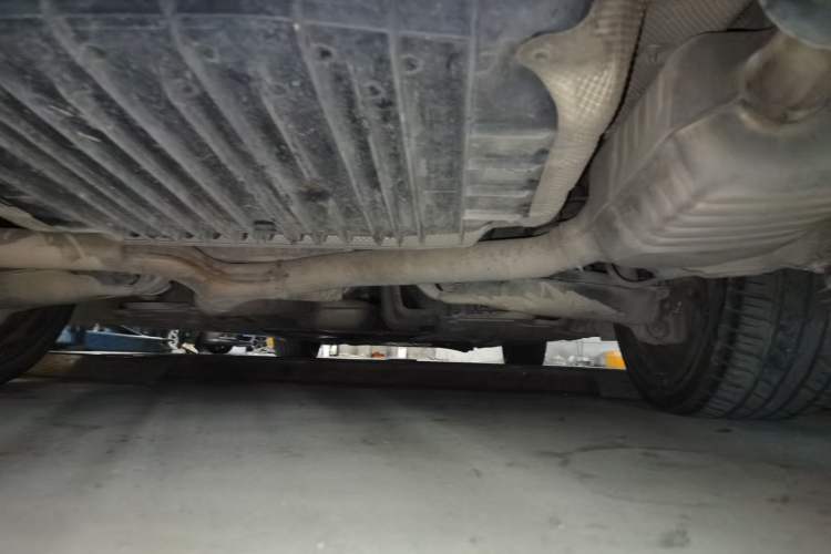 Used Mercedes-Benz C-Class 2015 Revised C 200 L Sport Edition Chassis Rear