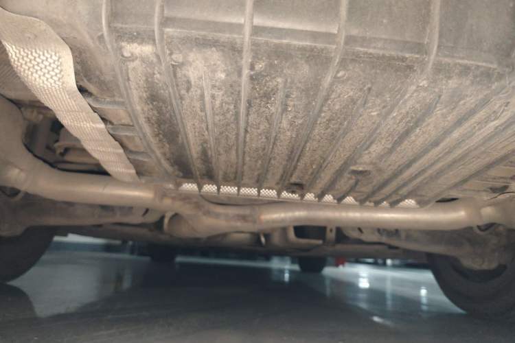 Used Mercedes-Benz C-Class 2015 Facelift C 200 L Chassis Rear