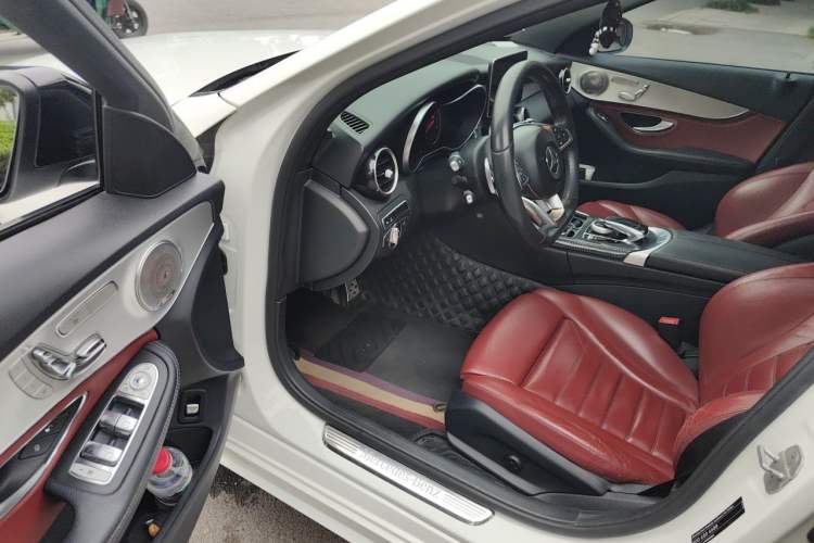 Used Mercedes-Benz C-Class 2015 C 300 Sport Edition Driver Seat
