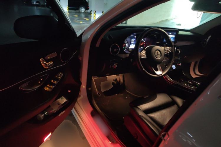 Used Mercedes-Benz C-Class 2015 Revised C 200 L Sport Edition Driver Seat