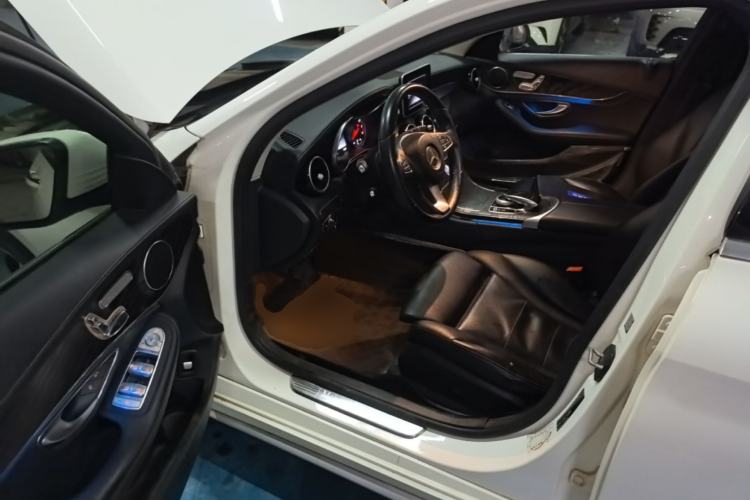 Used Mercedes-Benz C-Class 2015 C 200 L Sport Edition Driver Seat