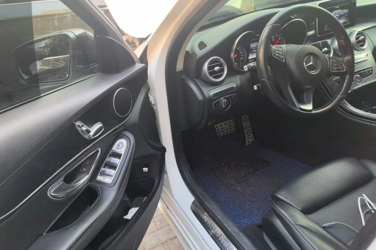 Used Mercedes-Benz C-Class 2015 C 200 station wagon Driver Seat