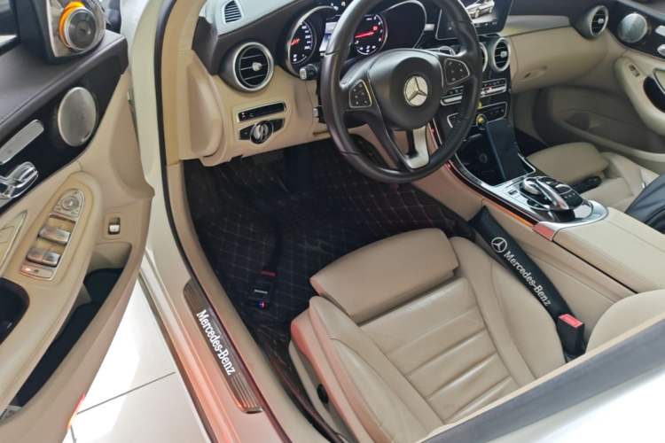 Used Mercedes-Benz C-Class 2015 C 300 L Driver Seat