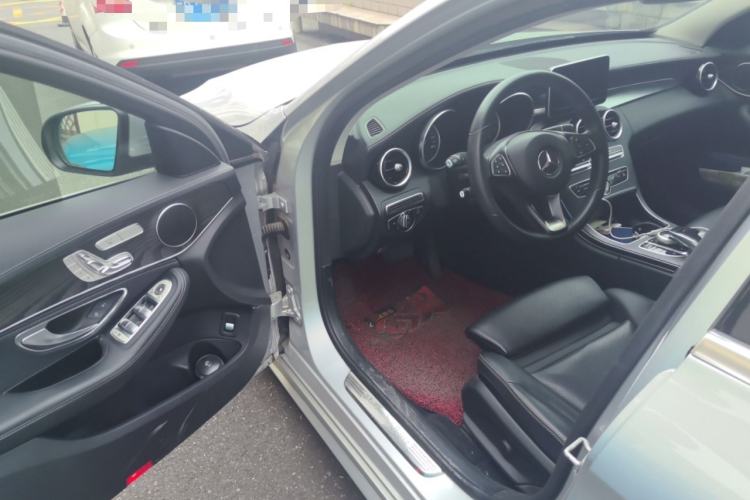 Used Mercedes-Benz C-Class 2015 C 200 L 4MATIC Sport Edition Driver Seat