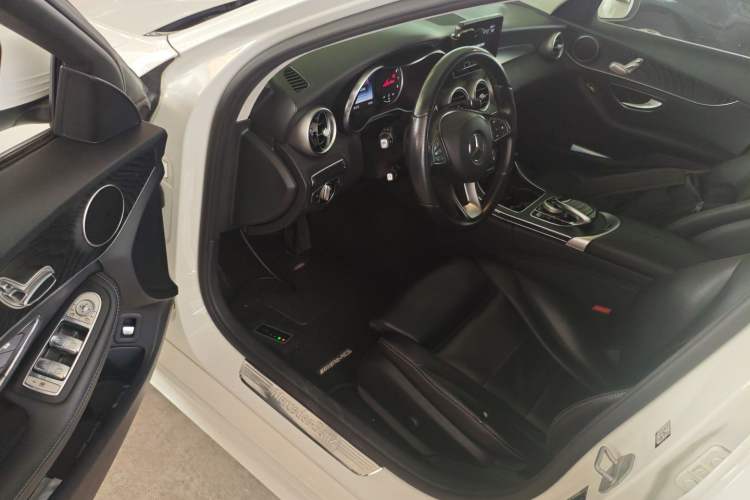 Used Mercedes-Benz C-Class 2015 C 200 station wagon Driver Seat