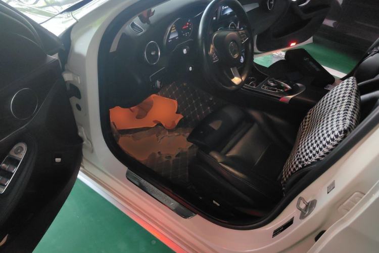 Used Mercedes-Benz C-Class 2015 Restyled C 180 L Sport Edition Driver Seat