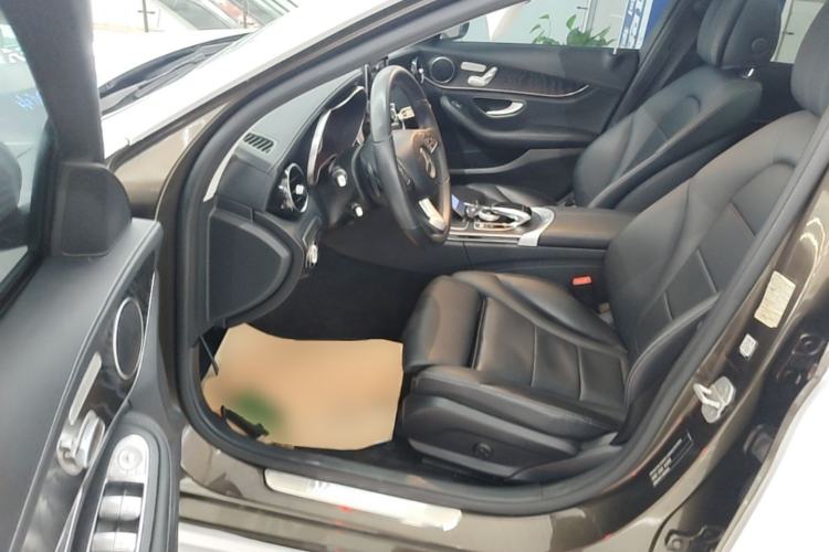 Used Mercedes-Benz C-Class 2015 Revised C 200 L Sport Edition Driver Seat