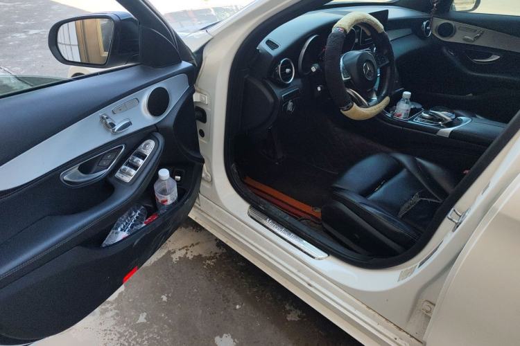 Used Mercedes-Benz C-Class 2015 C 200 Sport Edition 4MATIC Driver Seat