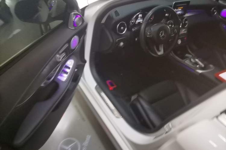 Used Mercedes-Benz C-Class 2015 C 200 L Sport Edition Driver Seat