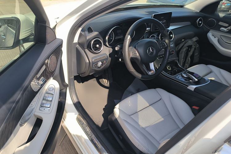 Used Mercedes-Benz C-Class 2015 C 200 L 4MATIC Sport Edition Driver Seat