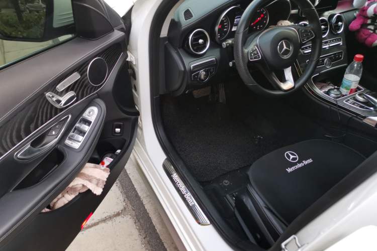 Used Mercedes-Benz C-Class 2015 Revised C 200 L Sport Edition Driver Seat