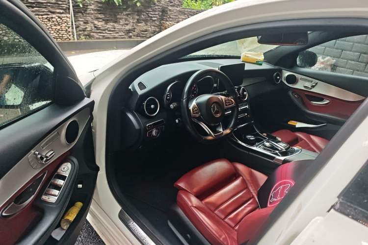 Used Mercedes-Benz C-Class 2015 C 300 Sport Edition Driver Seat