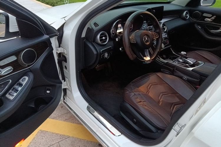 Used Mercedes-Benz C-Class 2015 C 200 L Driver Seat