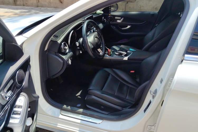 Used Mercedes-Benz C-Class 2015 C 200 L 4MATIC Sport Edition Driver Seat