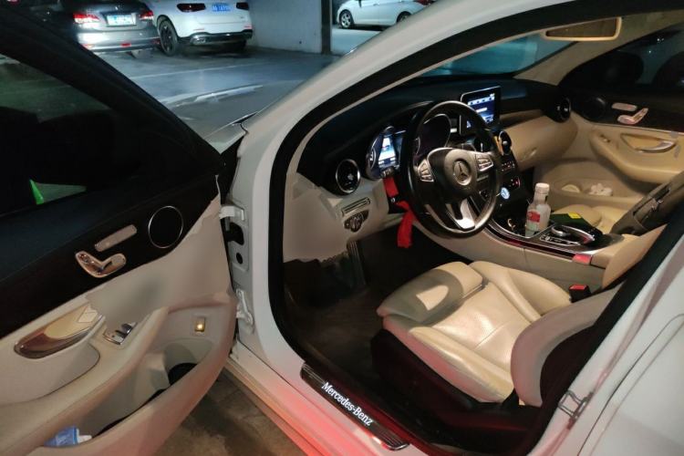 Used Mercedes-Benz C-Class 2015 C 200 L Sport Edition Driver Seat