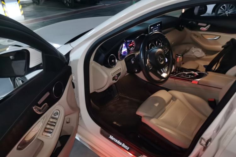 Used Mercedes-Benz C-Class 2015 Revised C 200 L Sport Edition Driver Seat