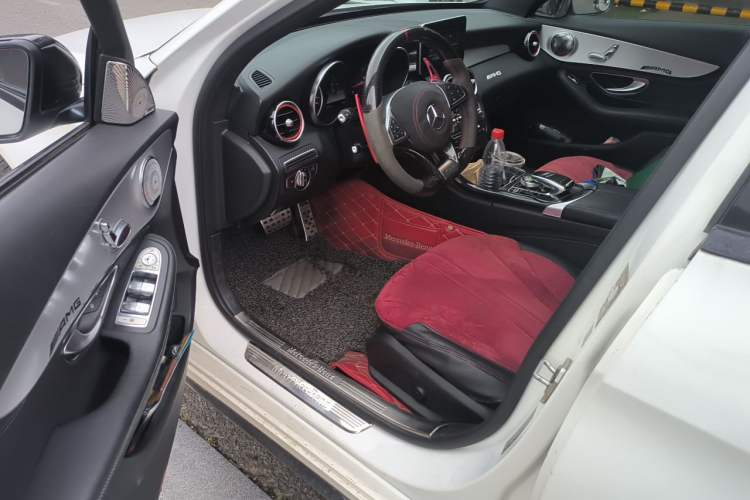 Used Mercedes-Benz C-Class 2015 C 200 Sport Edition Driver Seat