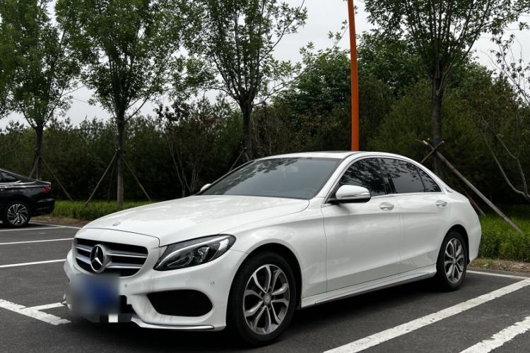 Used Mercedes-Benz C-Class 2015 C 180 L Sport Edition Guazi used car, China used car export, Used car for sale, Used cars, Cheapest cars for sale