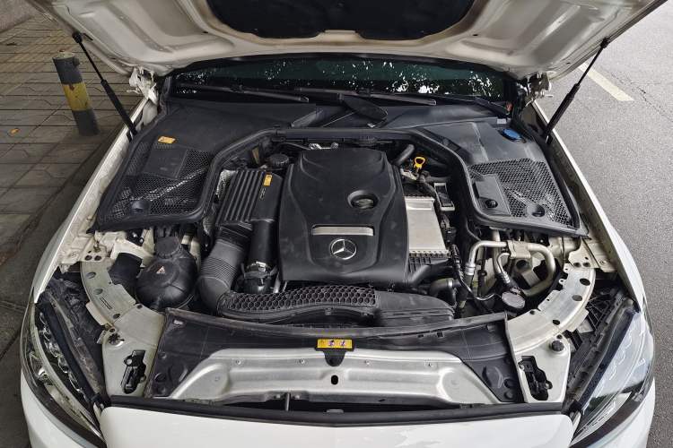 Used Mercedes-Benz C-Class 2015 C 200 station wagon Engine Bay