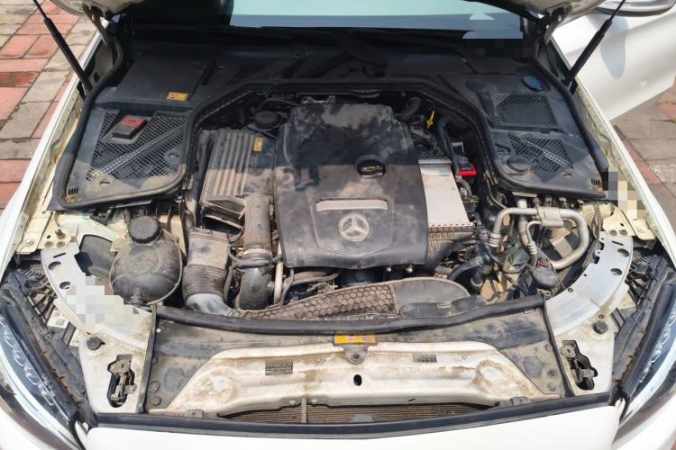 Used Mercedes-Benz C-Class 2015 C 200 L Sport Edition Engine Bay