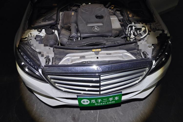 Used Mercedes-Benz C-Class 2015 C 200 L Engine Bay