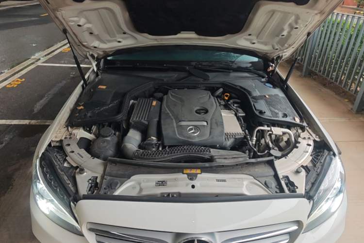 Used Mercedes-Benz C-Class 2015 Revised C 200 L Sport Edition Engine Bay
