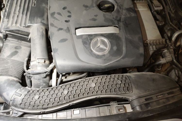 Used Mercedes-Benz C-Class 2015 Facelift C 180 L Engine Bay