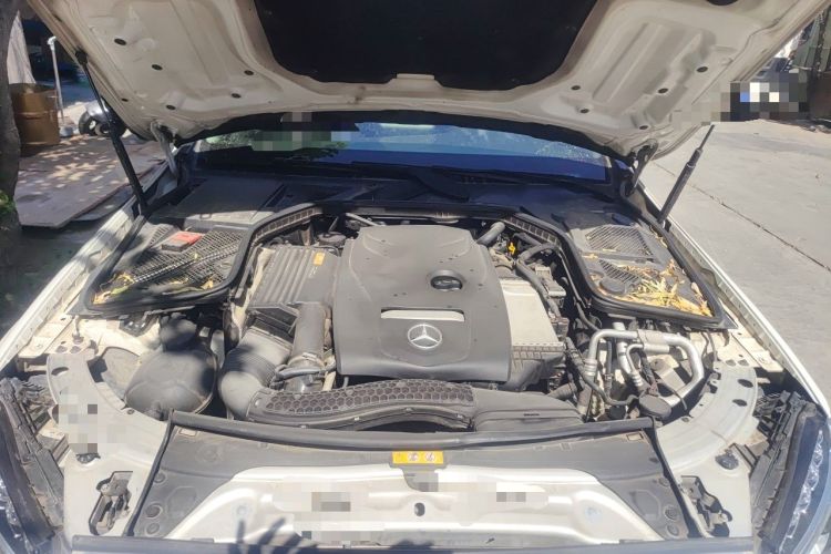 Used Mercedes-Benz C-Class 2015 C 200 L Sport Edition Engine Bay