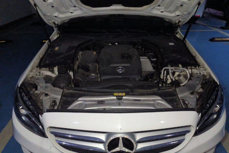 Used Mercedes-Benz C-Class 2015 Revised C 200 L Sport Edition Engine Bay