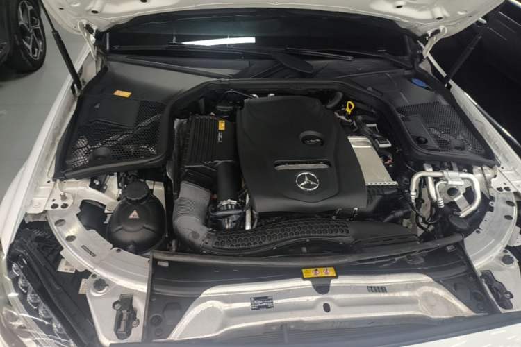 Used Mercedes-Benz C-Class 2015 C 200 Sport Edition Engine Bay