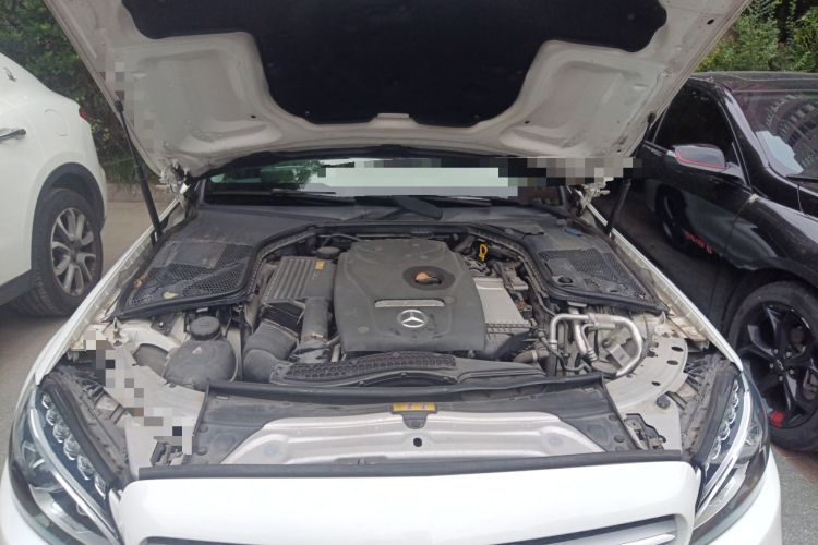 Used Mercedes-Benz C-Class 2015 C 200 station wagon Engine Bay
