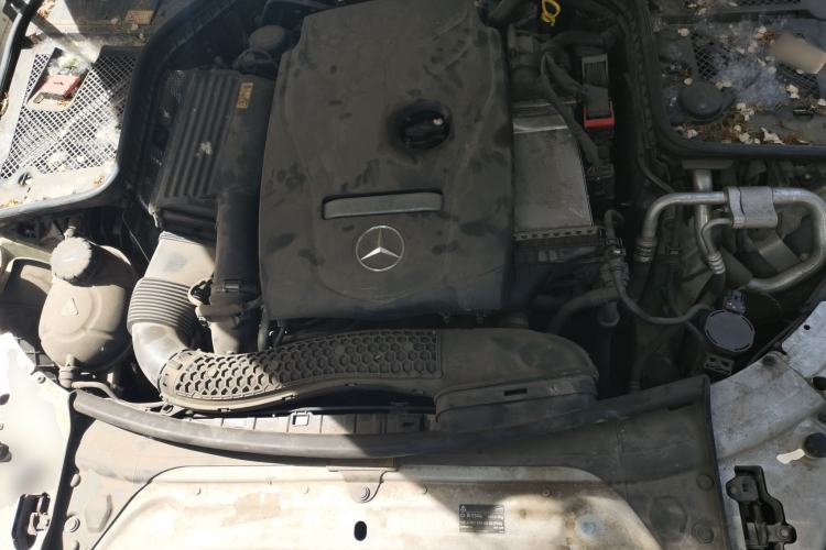 Used Mercedes-Benz C-Class 2015 C 200 L Sport Edition Engine Bay
