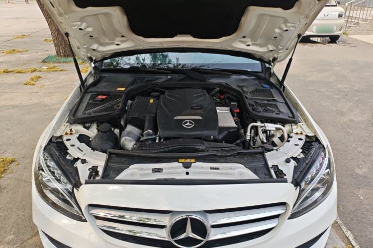 Used Mercedes-Benz C-Class 2015 C 180 L Sport Edition Engine Bay