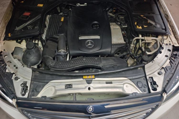 Used Mercedes-Benz C-Class 2015 Facelift C 200 L Engine Bay