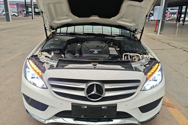 Used Mercedes-Benz C-Class 2015 C 200 station wagon Engine Bay