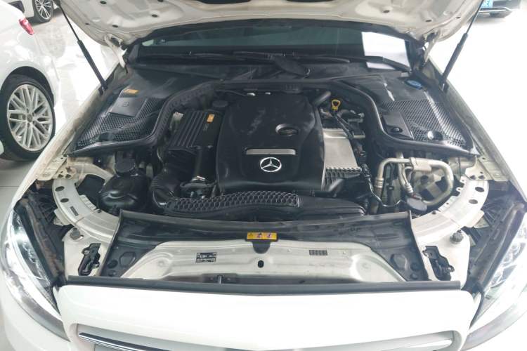 Used Mercedes-Benz C-Class 2015 Revised C 200 L Sport Edition Engine Bay