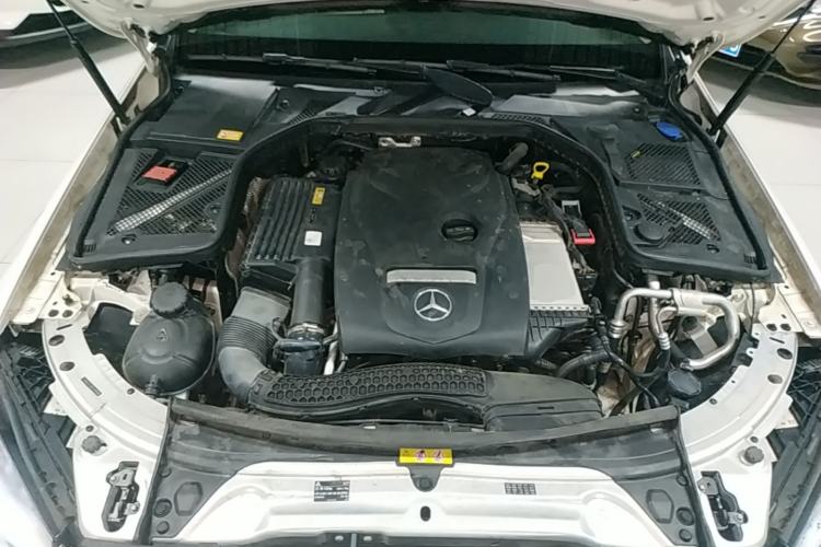 Used Mercedes-Benz C-Class 2015 C 200 L Sport Edition Engine Bay