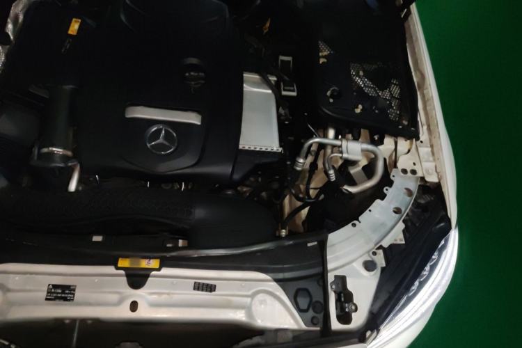 Used Mercedes-Benz C-Class 2015 Revised C 200 L Sport Edition Engine Bay Left