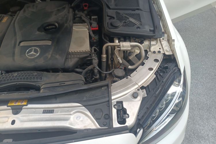 Used Mercedes-Benz C-Class 2015 C 180 L Sport Edition Engine Bay Left