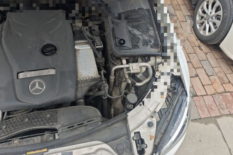 Used Mercedes-Benz C-Class 2015 C 200 Sport Edition Engine Bay Left