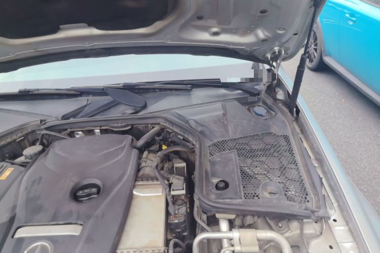 Used Mercedes-Benz C-Class 2015 C 200 L 4MATIC Sport Edition Engine Bay Left