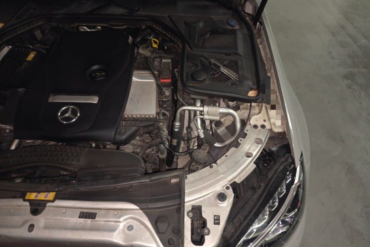 Used Mercedes-Benz C-Class 2015 C 260 L Sport Edition Engine Bay Left