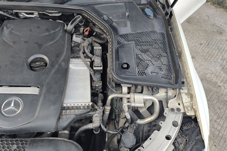 Used Mercedes-Benz C-Class 2015 Restyled C 180 L Sport Edition Engine Bay Left