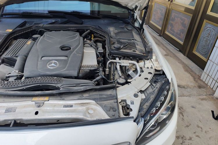 Used Mercedes-Benz C-Class 2015 C 200 Sport Edition 4MATIC Engine Bay Left