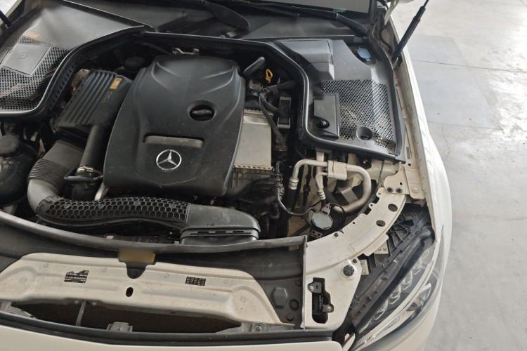 Used Mercedes-Benz C-Class 2015 C 200 L Sport Edition Engine Bay Left