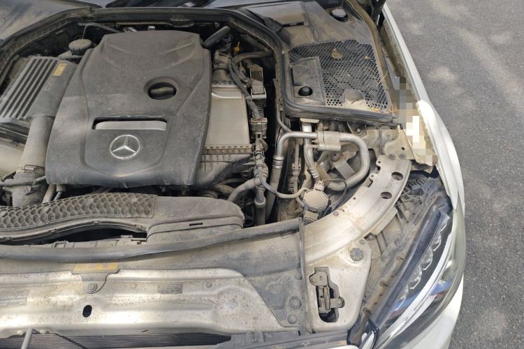Used Mercedes-Benz C-Class 2015 C 200 Sport Edition Engine Bay Left