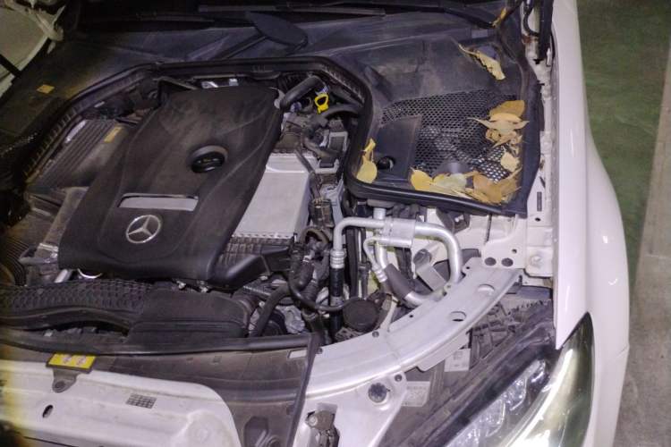 Used Mercedes-Benz C-Class 2015 Revised C 200 L Sport Edition Engine Bay Left