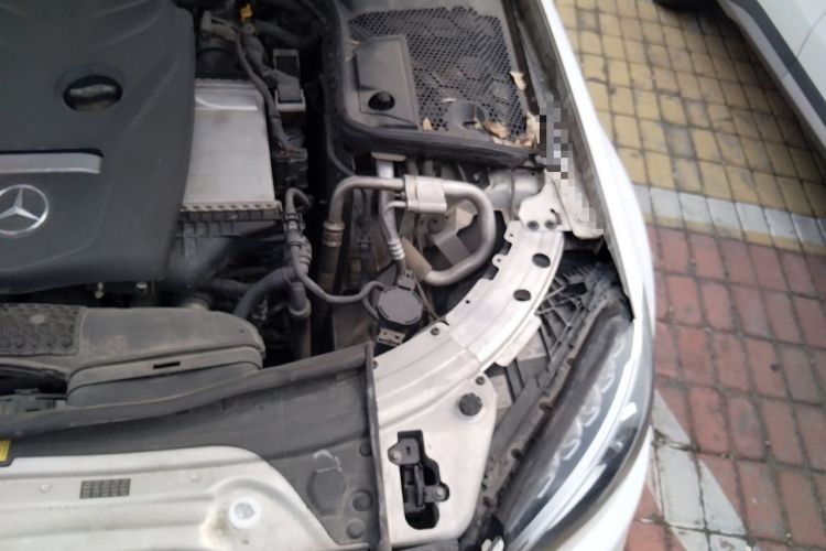 Used Mercedes-Benz C-Class 2015 C 200 Sport Edition Engine Bay Left