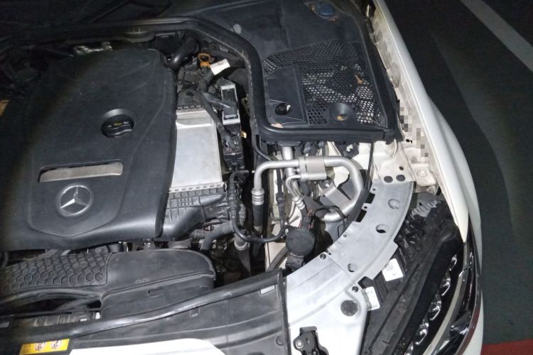 Used Mercedes-Benz C-Class 2015 C 300 Sport Edition Engine Bay Left