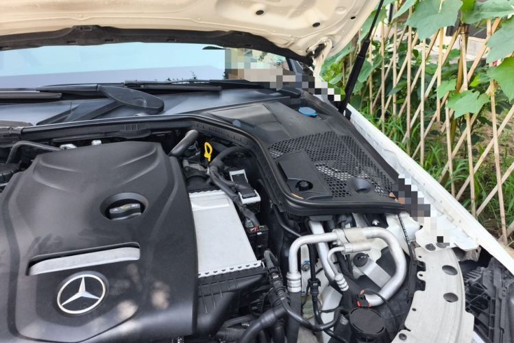 Used Mercedes-Benz C-Class 2015 C 200 L 4MATIC Sport Edition Engine Bay Left